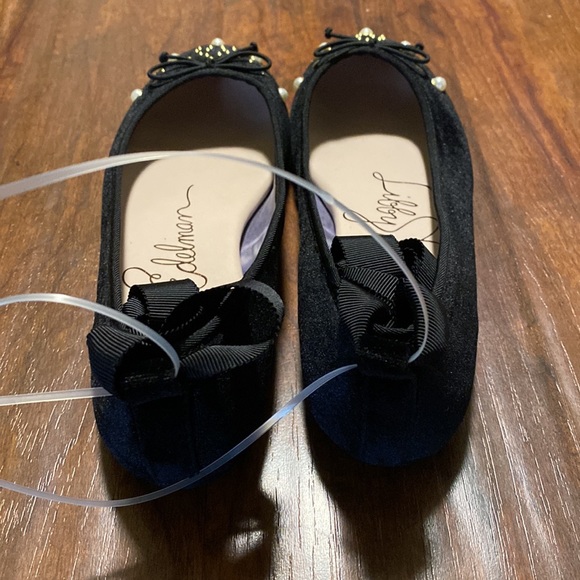 Black studded, Libby Edelman, velvet, ballet flat. Removable ribbon ankle strap. - Picture 3 of 7